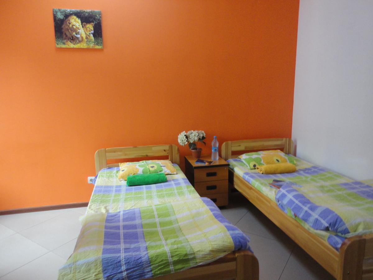 Amigo Hostel الماتي المظهر الخارجي الصورة